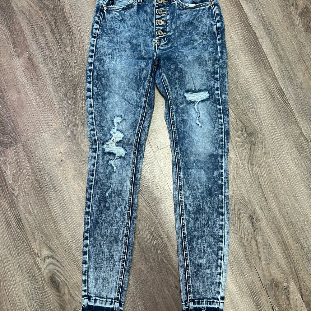 KanCan High Rise Distressed Denim Jeans